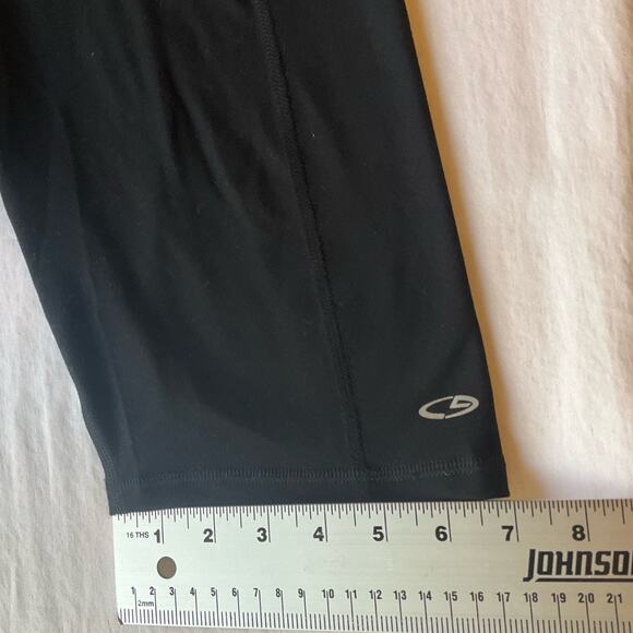 Champion Women’s Above Knee Leggings size M, solid Black - Picture 4 of 7